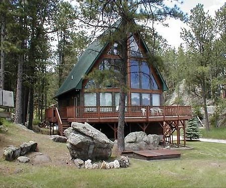 Thunderheart Hotel Къстър Екстериор снимка